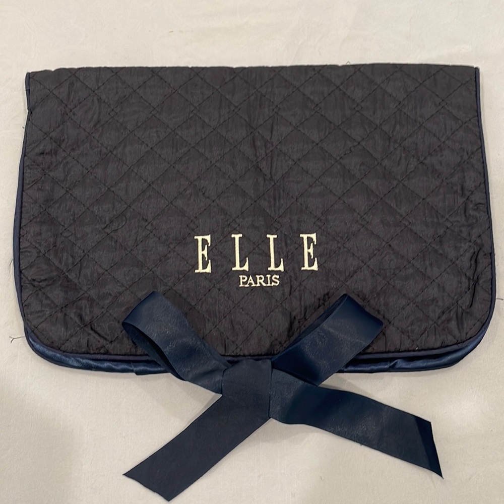 Elle Paris Women Travel Pouch